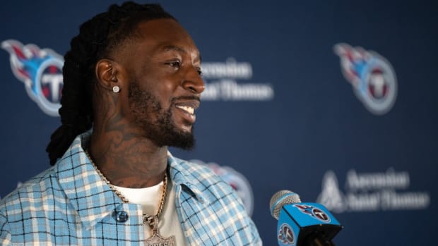 Tennessee Titans wide receiver
                                                                                 Calvin Ridley